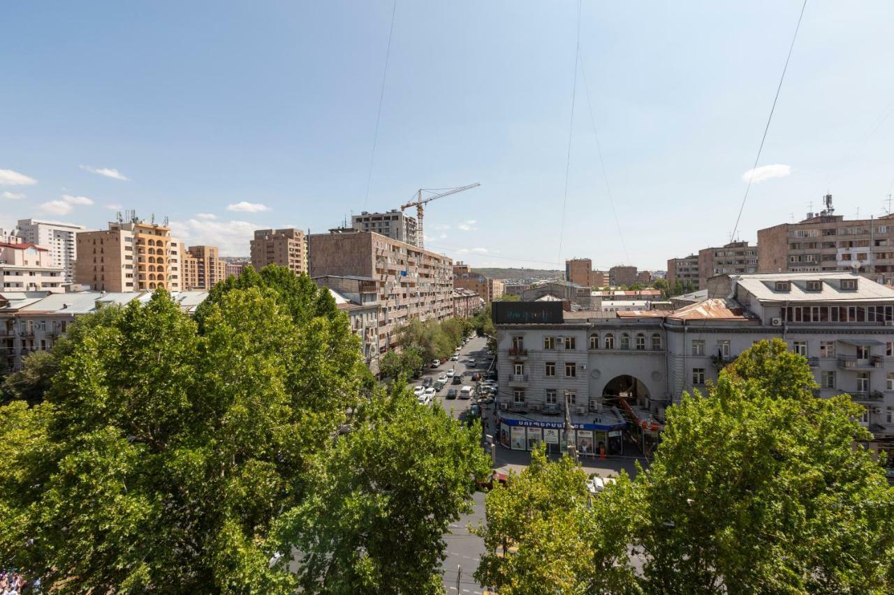 Umba Apartment N3 - Balcony And Mount Ararat View Γιερεβάν Εξωτερικό φωτογραφία