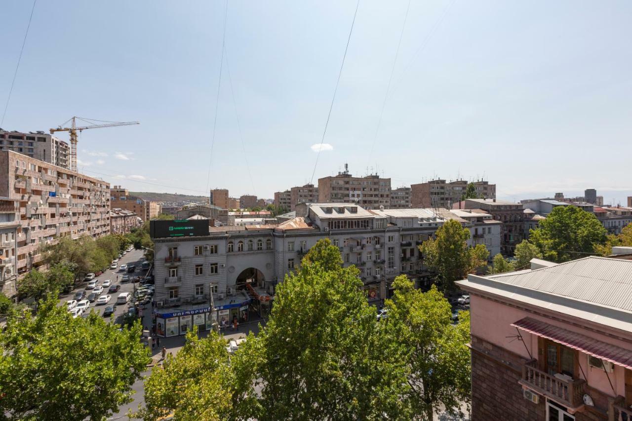 Umba Apartment N3 - Balcony And Mount Ararat View Γιερεβάν Εξωτερικό φωτογραφία